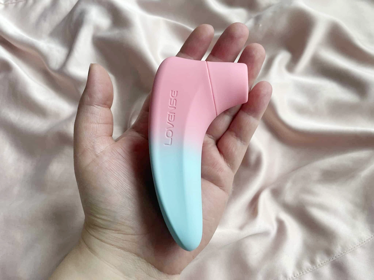  Bán Lovense Tenera 2 Clitoral Suction Stimulator máy bú hút âm vật kết nối qua App có tốt không?